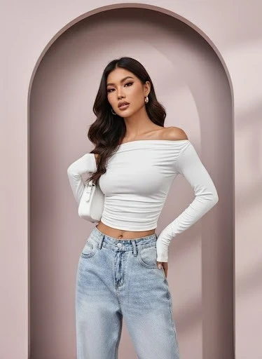 Ruched Cropped Full Sleeve Top